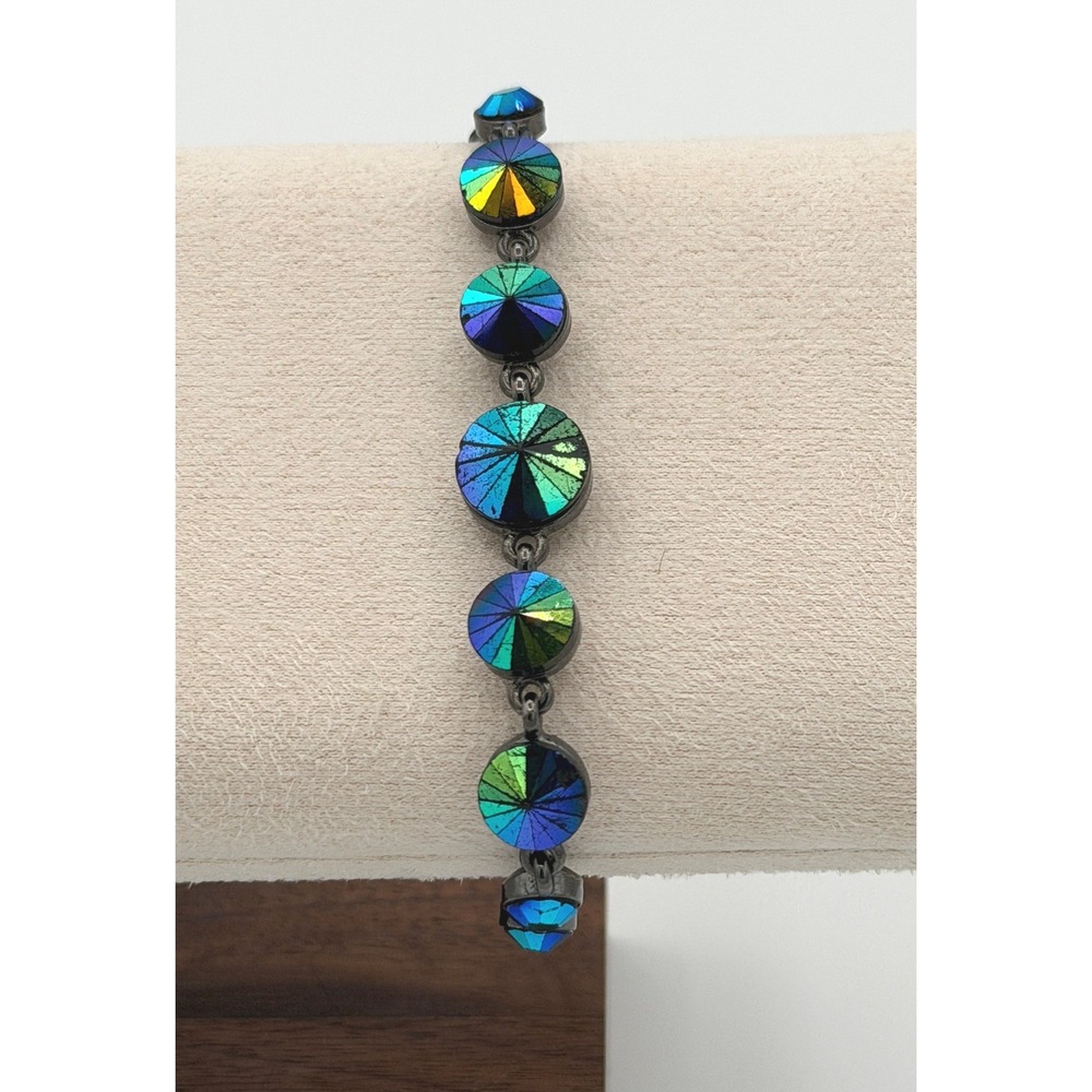 Guess Iridescent Peacock Crystal Bracelet Gunmetal Logo Charm Y2K 7.5" 0082